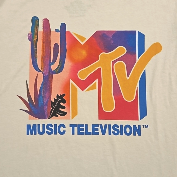 MTV Music Television graphic tee short sleeve white multicolor cactus Med EUC - Picture 5 of 5